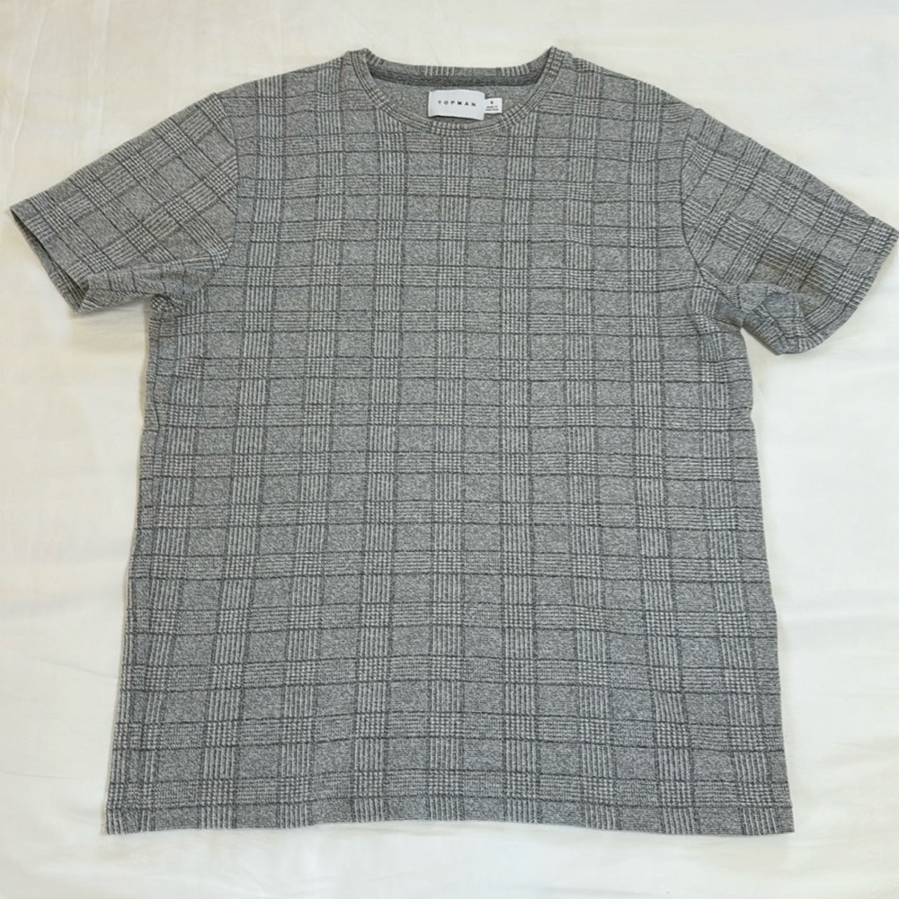 SMALL men’s checkered shirt